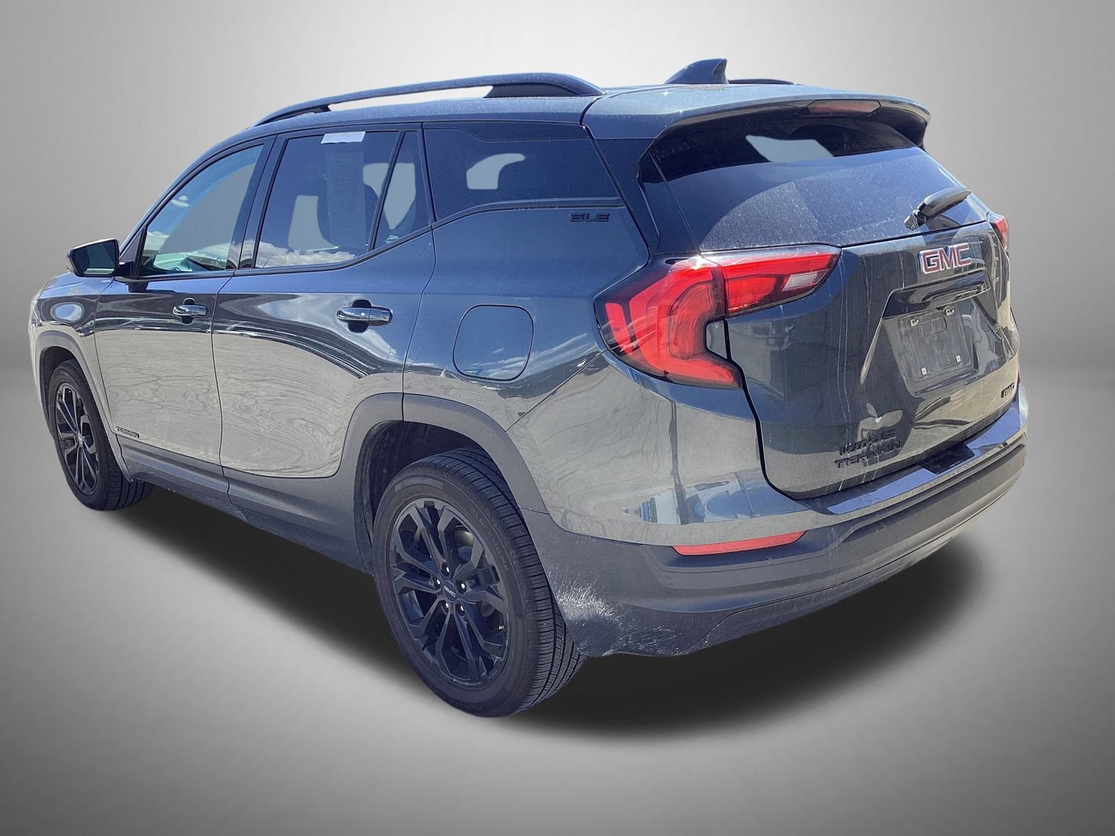 Used 2020 GMC Terrain SLE w/ Driver Convenience Package AWD/4WD image 3