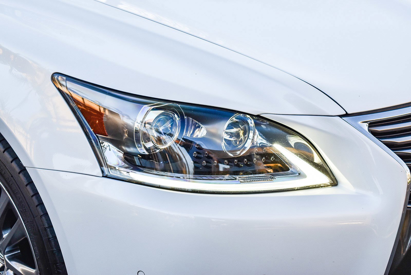 Used 2015 Lexus LS 460 L image 8