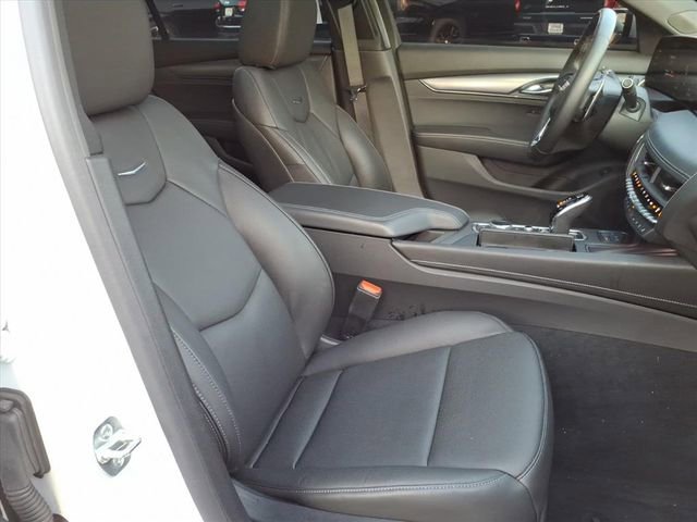 Used 2025 Cadillac CT5 Premium Luxury w/ Technology Package AWD/4WD image 25