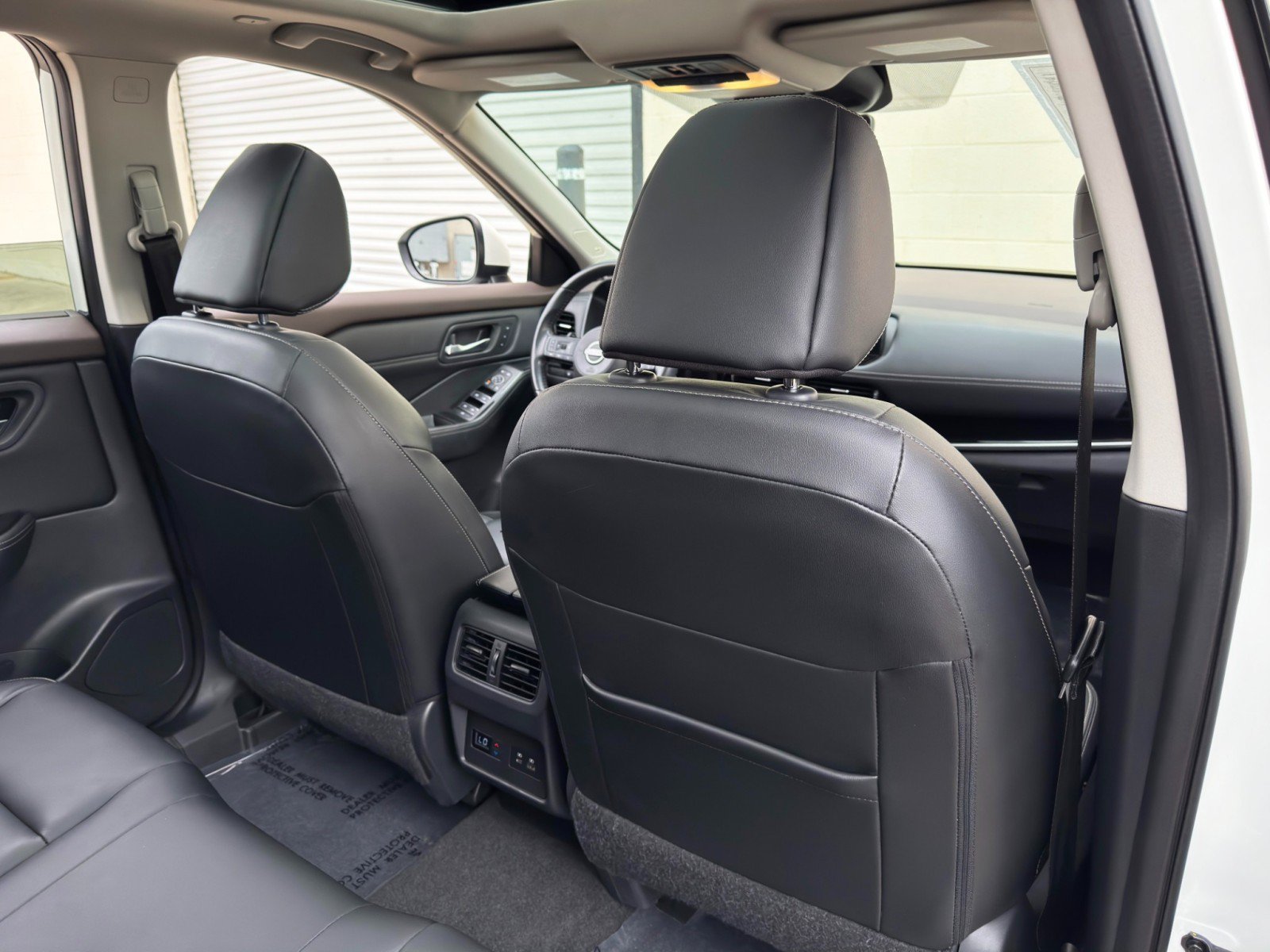 Used 2023 Nissan Rogue SL w/ SL Premium Package FWD image 35