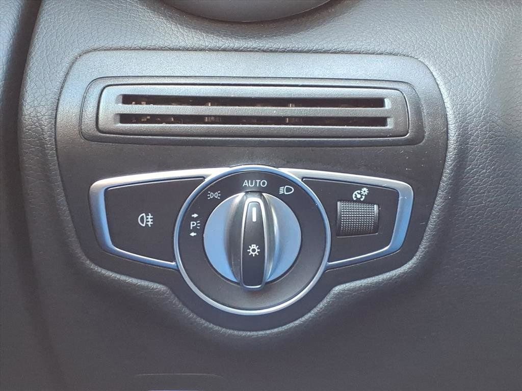 Used 2022 Mercedes-Benz GLC 300 4MATIC image 14