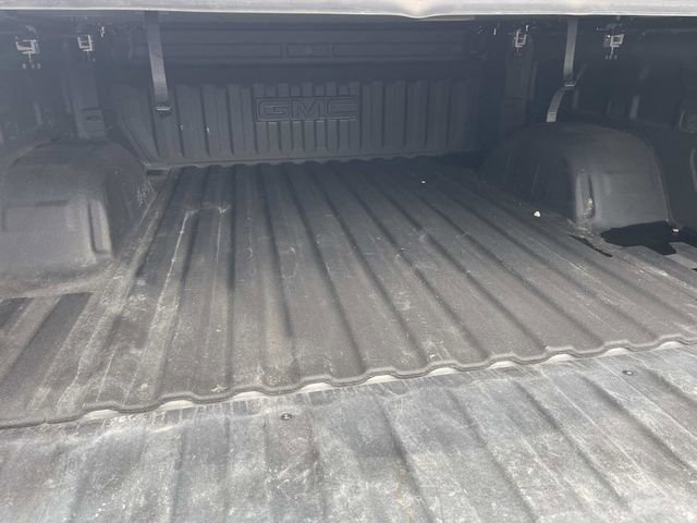 Used 2022 GMC Sierra 1500 Elevation w/ X31 Off-Road Package AWD/4WD image 15