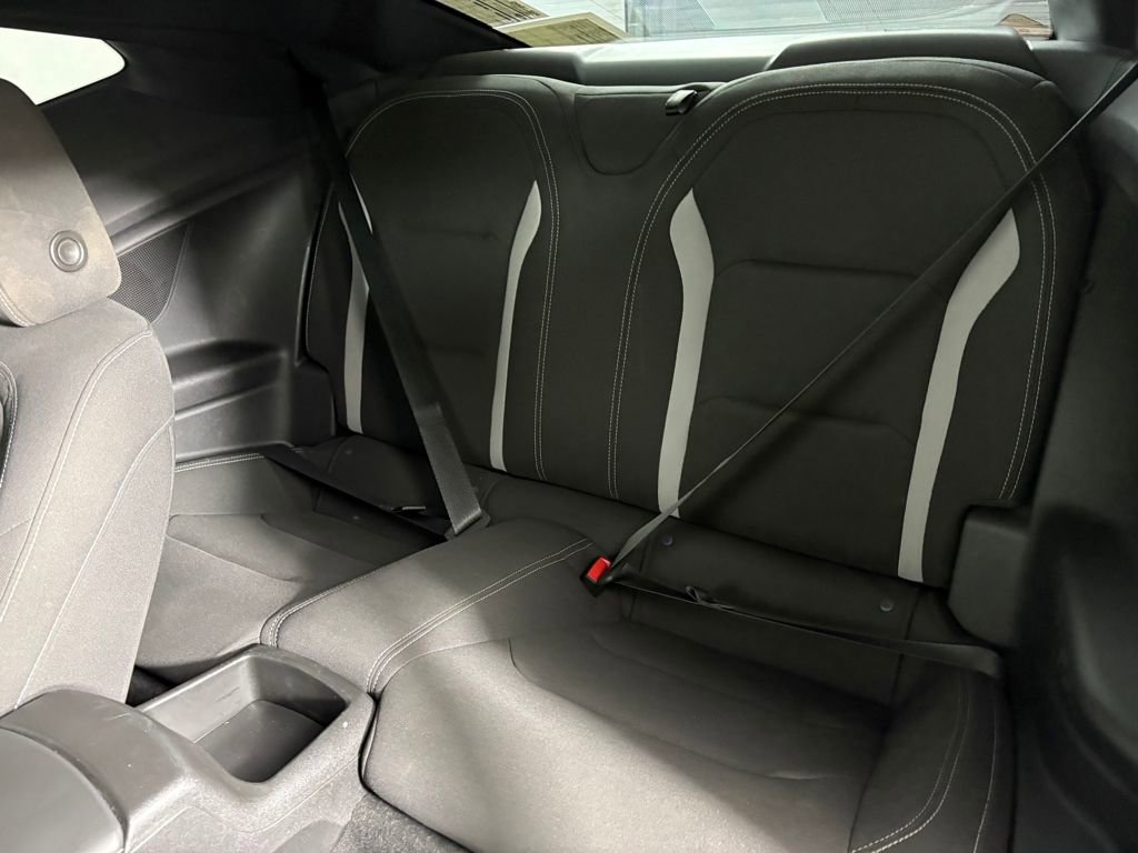 Used 2021 Chevrolet Camaro LS image 27