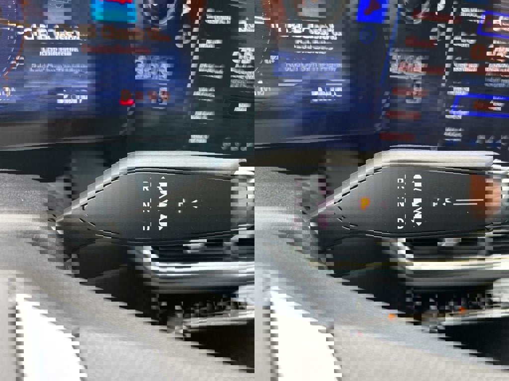 New 2026 Chevrolet Equinox EV LT image 16