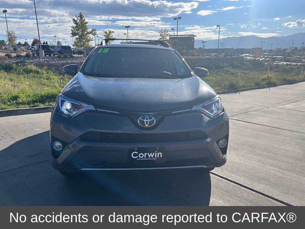Used 2018 Toyota RAV4 XLE AWD/4WD image 2