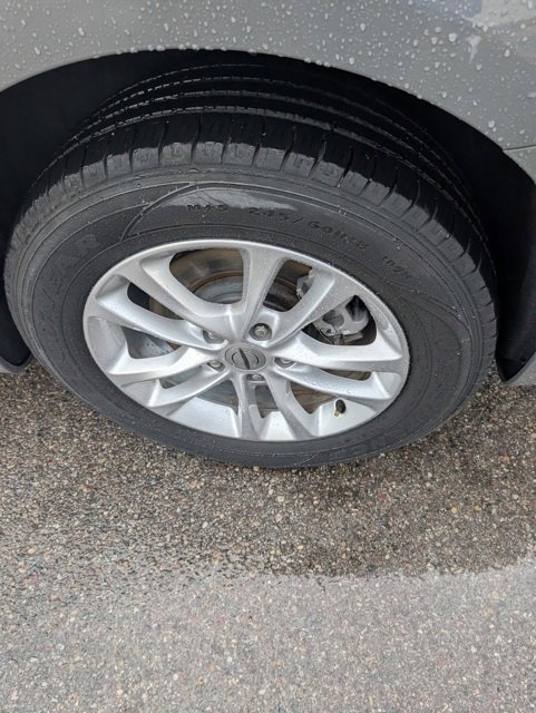 Used 2022 Chrysler Pacifica Touring image 14