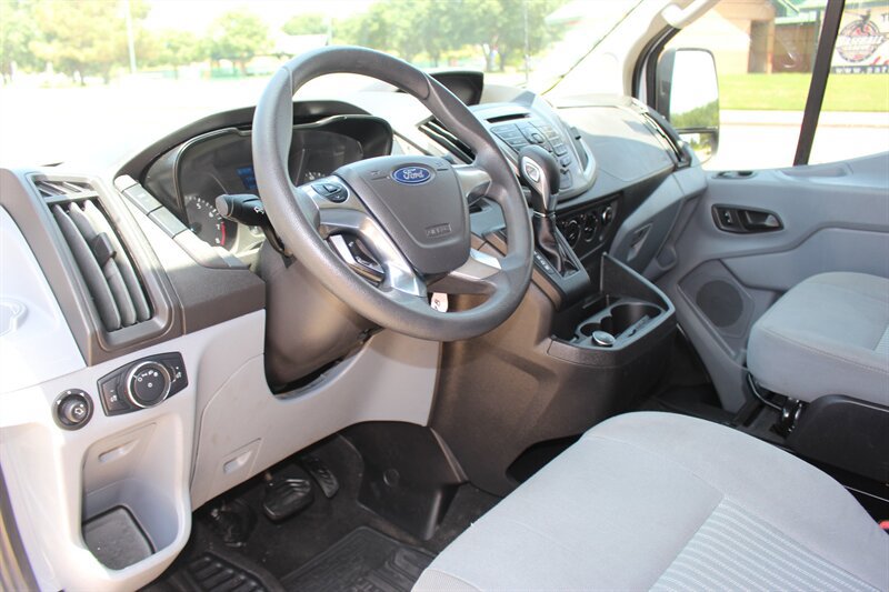 Used 2019 Ford Transit 350 XLT RWD image 26