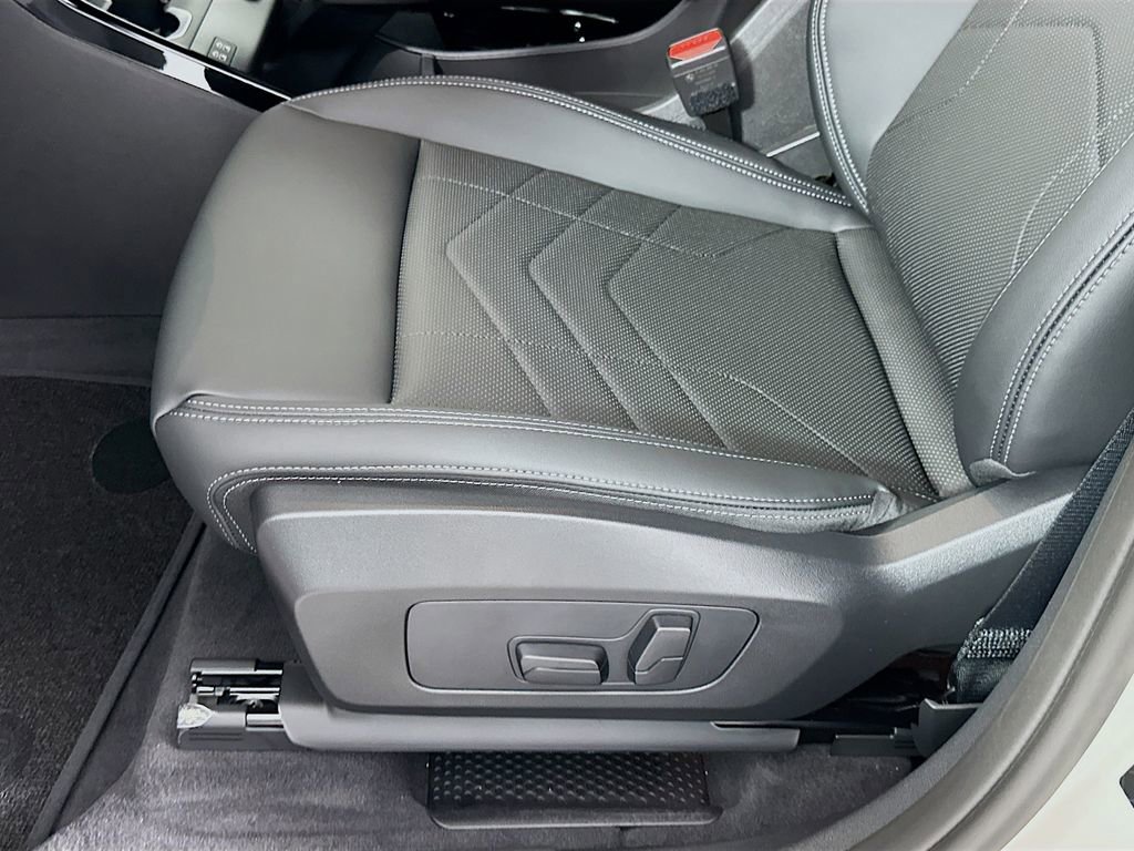 New 2026 BMW X1 xDrive28i w/ Technology Package image 21