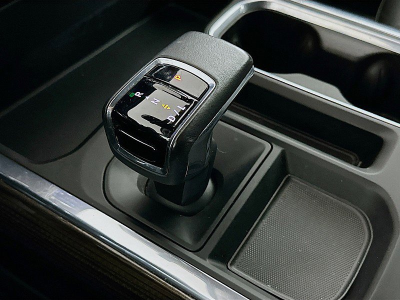 Used 2022 Chevrolet Silverado 1500 RST w/ Convenience Package II image 17