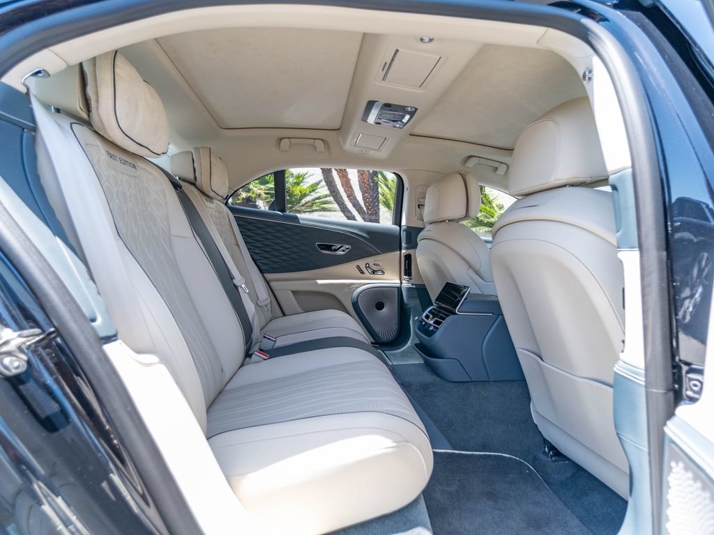 Used 2020 Bentley Flying Spur W12 w/ First Edition Specification AWD/4WD image 23