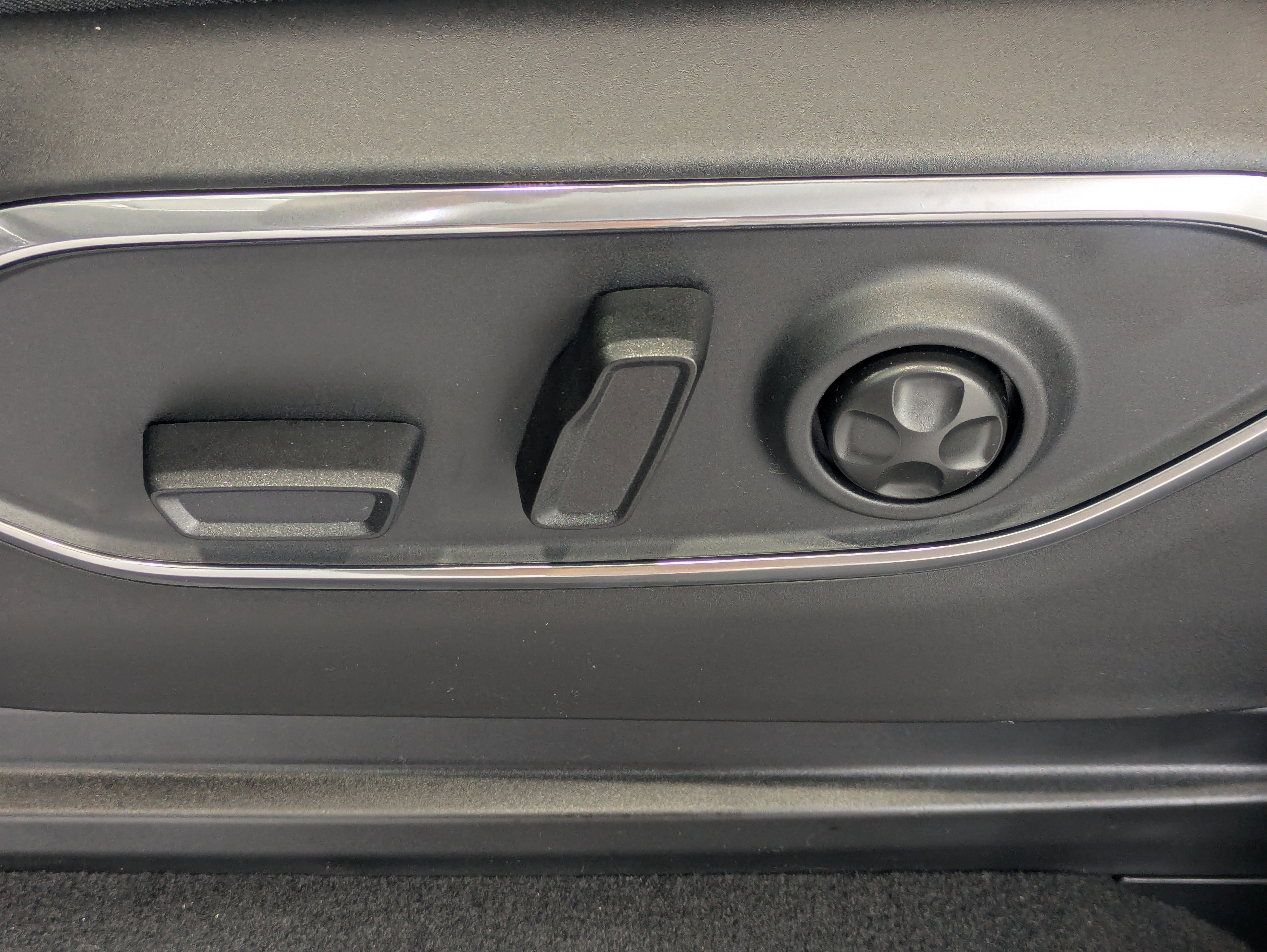 New 2026 Jeep Grand Wagoneer L Limited image 21