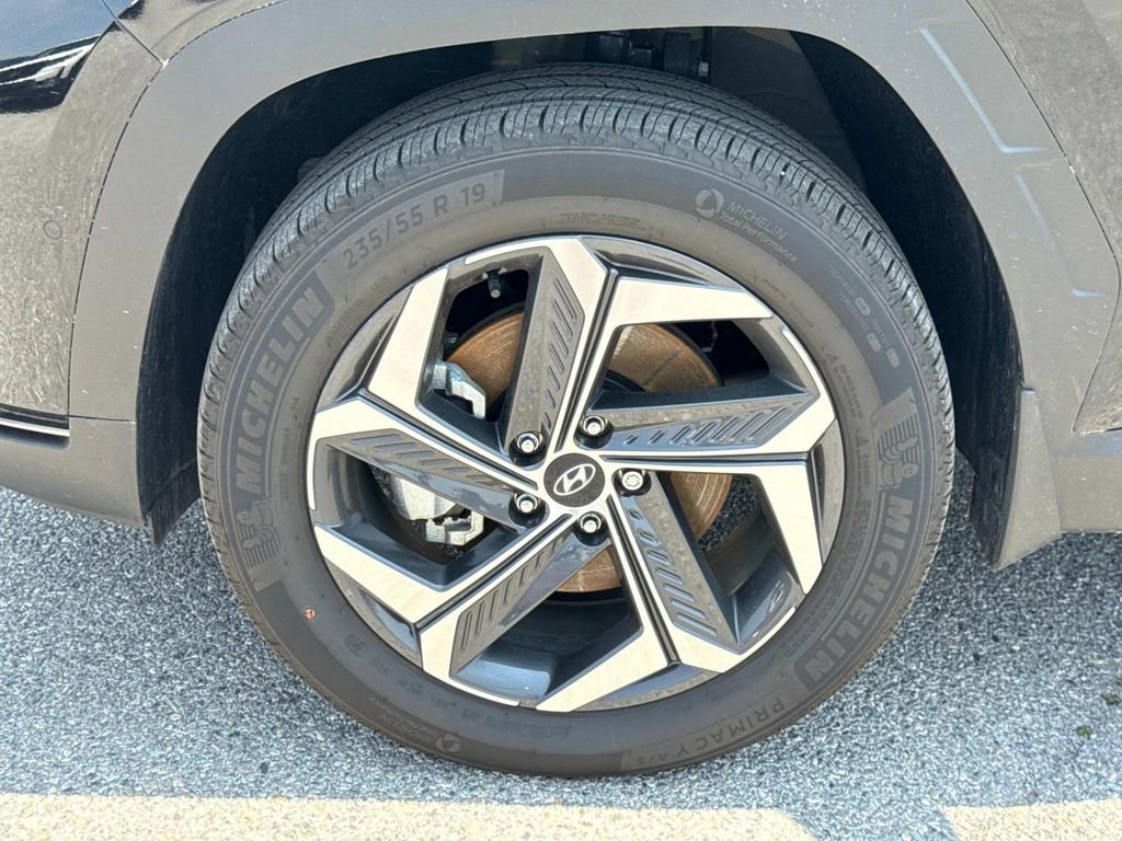 Used 2024 Hyundai Tucson Limited AWD/4WD image 29