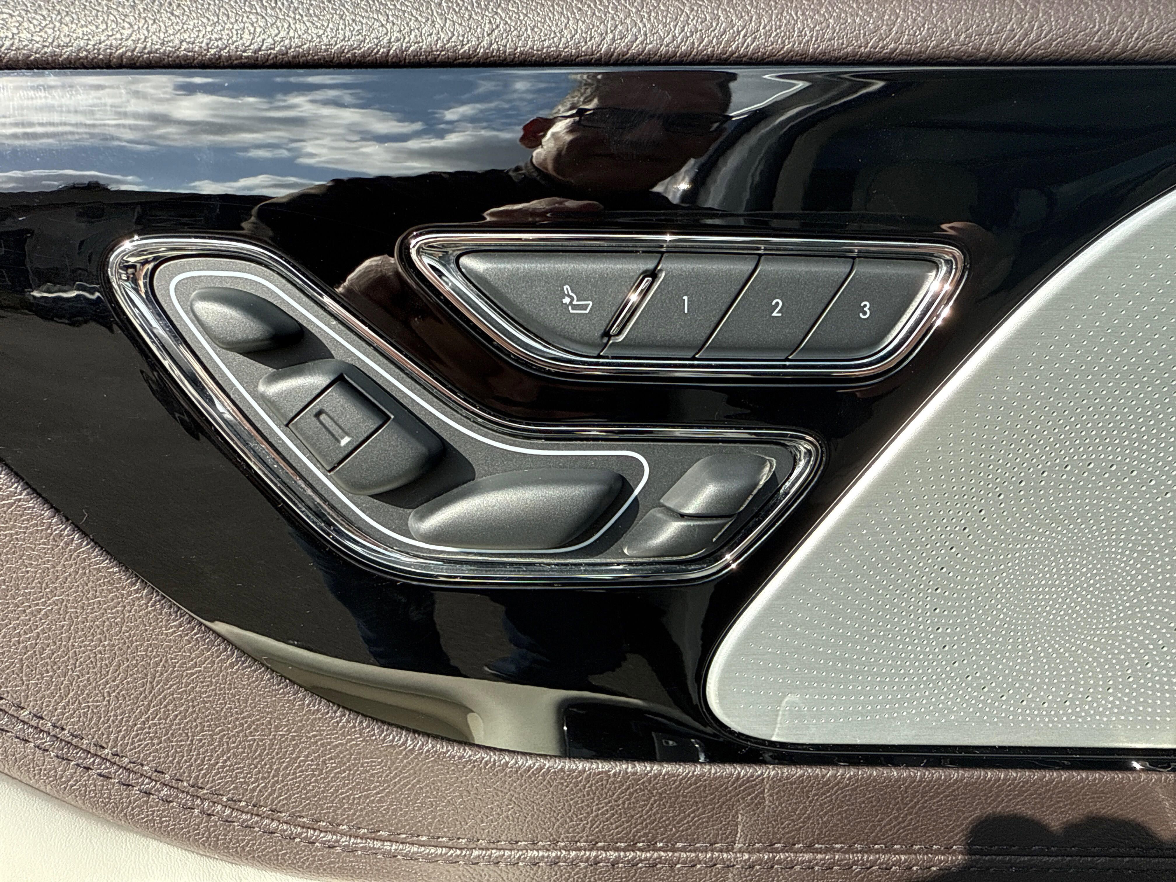 Used 2022 Lincoln Aviator Black Label w/ Dynamic Handling Package image 21