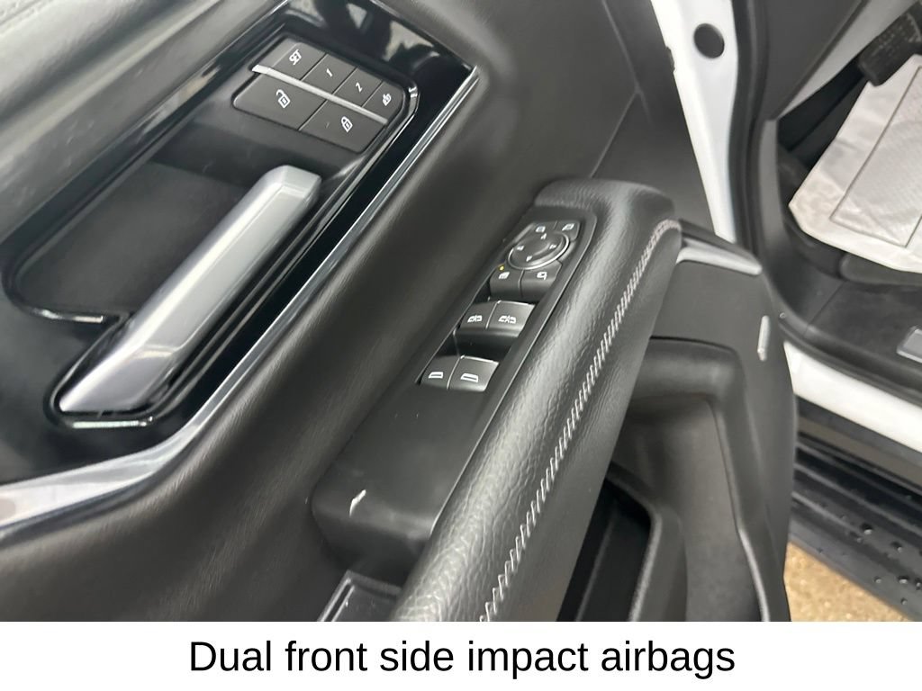 Used 2025 GMC Yukon Denali AWD/4WD image 40