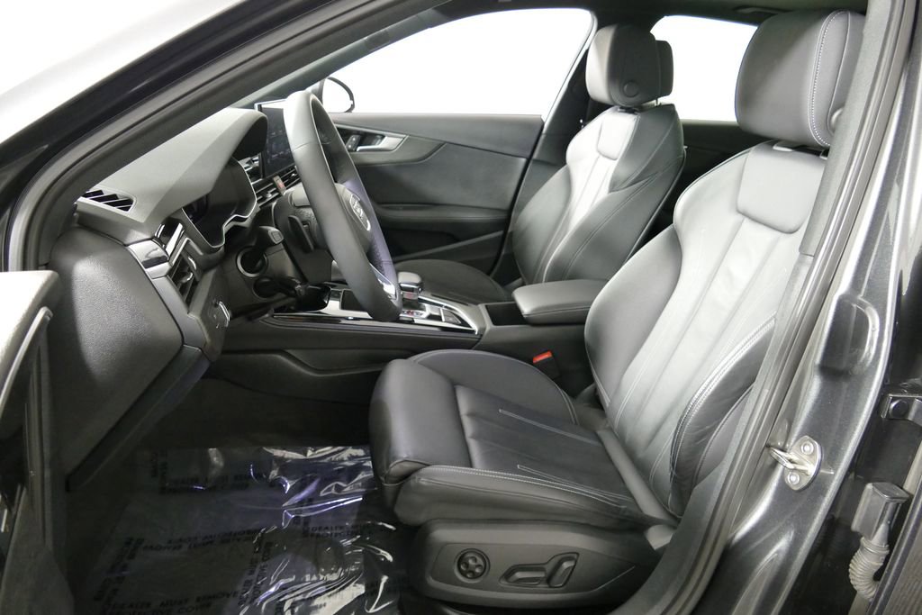 Used 2023 Audi A4 2.0T Premium Plus w/ Premium Plus Package AWD/4WD image 29