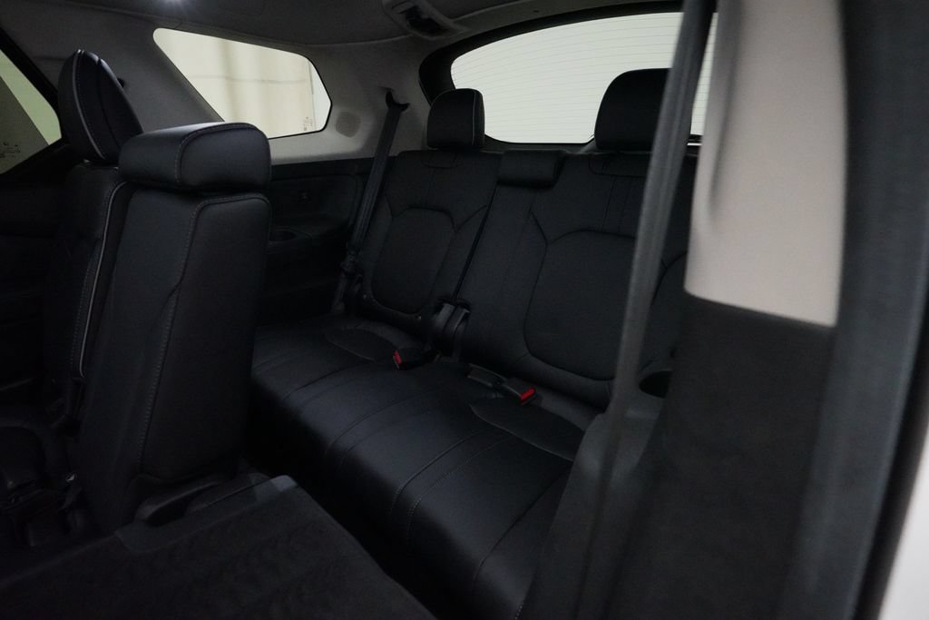 Certified 2025 Honda Pilot Elite image 17