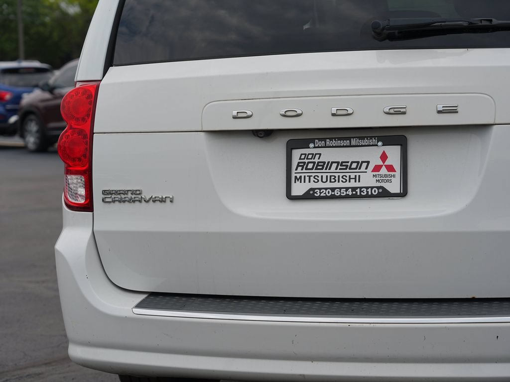 Used 2018 Dodge Grand Caravan SE w/ UConnect Hands-Free Group FWD image 10