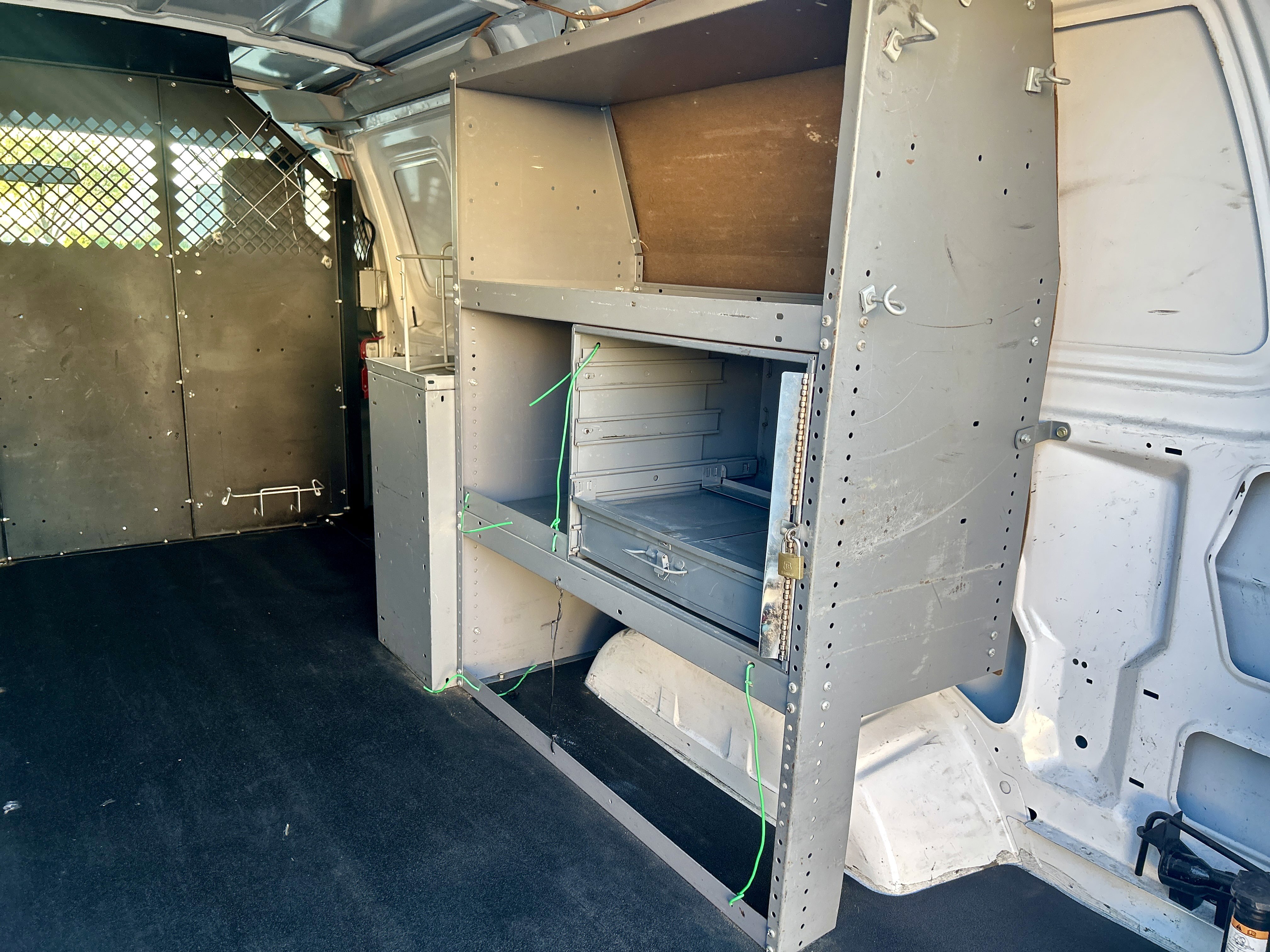 Used 2013 Ford E-150 and Econoline 150 RWD image 28