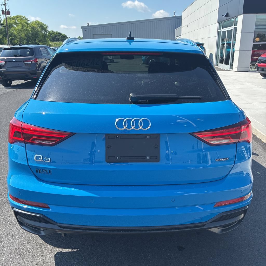 Used 2022 Audi Q3 2.0T Premium AWD/4WD image 8
