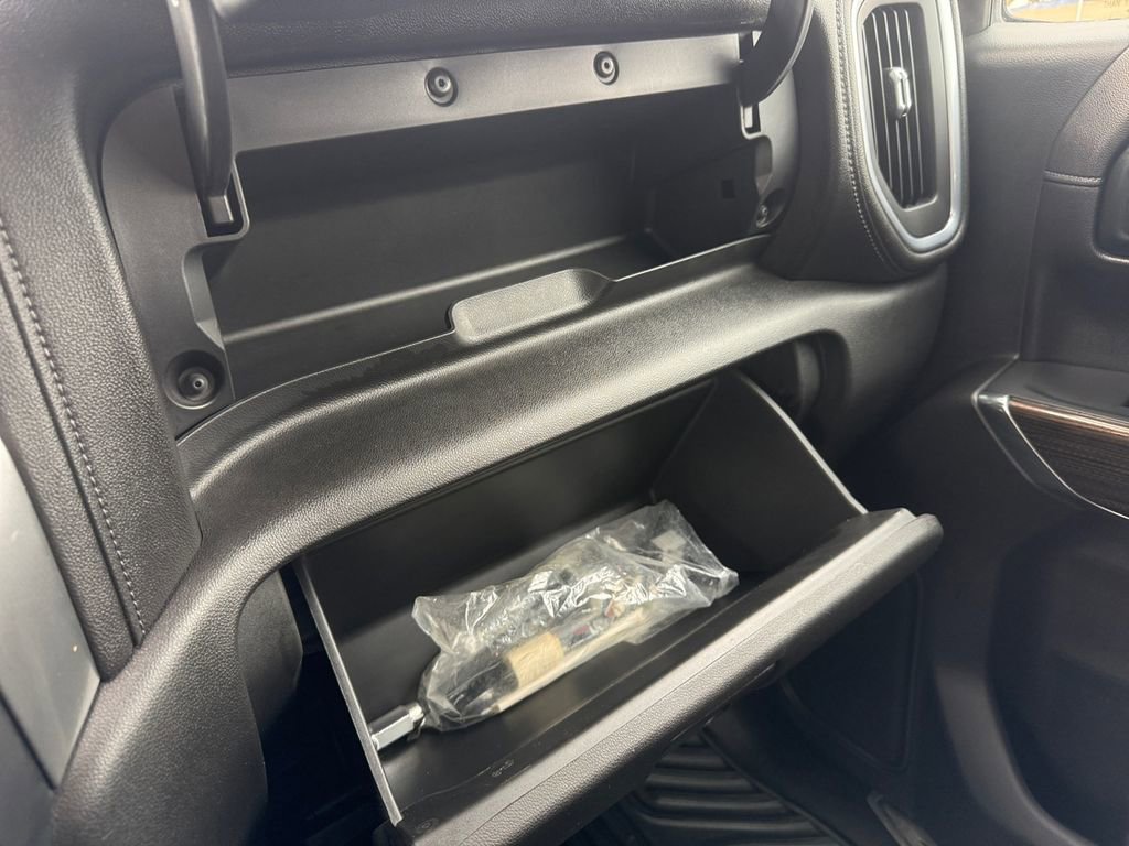 Used 2019 Chevrolet Silverado 1500 LT w/ All-Star Edition image 23