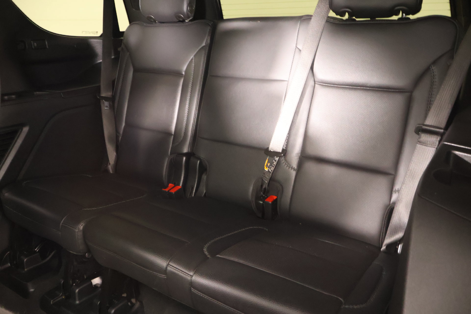 Used 2026 GMC Yukon Denali w/ Sun & Power Step Package AWD/4WD image 13