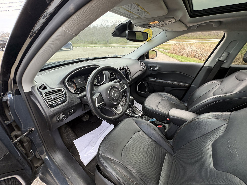Used 2018 Jeep Compass Limited w/ Navigation Group image 30
