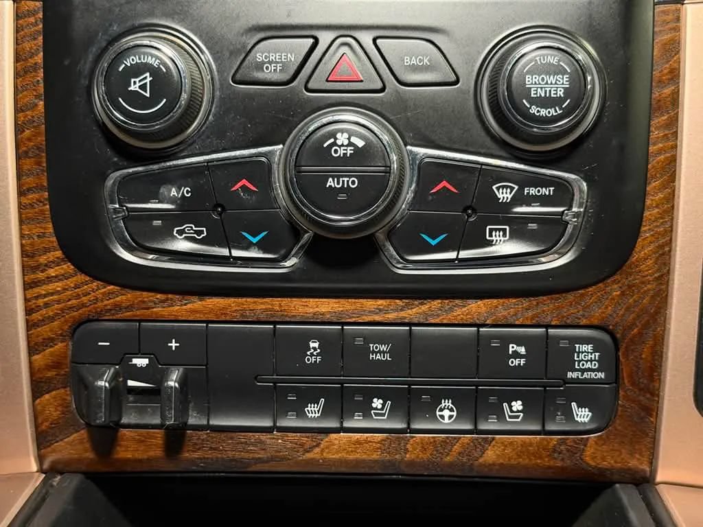 Used 2013 RAM 2500 Longhorn w/ Convenience Group AWD/4WD image 36