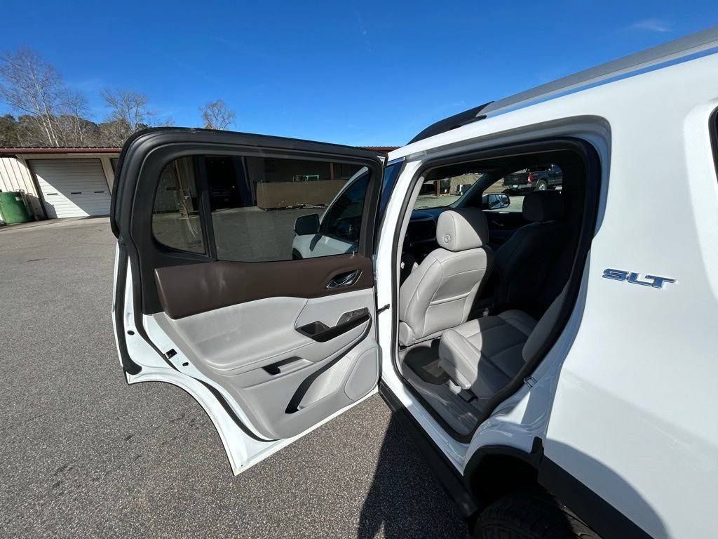 Used 2018 GMC Acadia SLT image 17