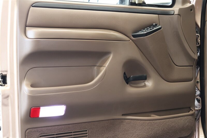 Used 1996 Ford F250 4x4 SuperCab image 36