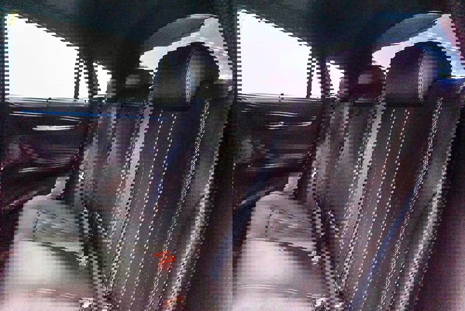 Used 2018 BMW X6 xDrive50i w/ Premium Package image 19