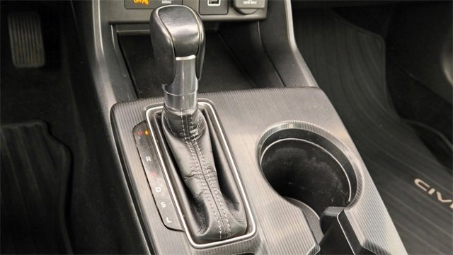 Used 2022 Honda Civic EX image 17