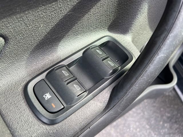 Used 2017 Ford Fiesta SE image 24