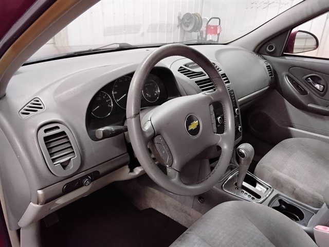 Used 2006 Chevrolet Malibu LT FWD image 11