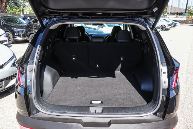 Used 2024 Hyundai Tucson Limited AWD/4WD image 26