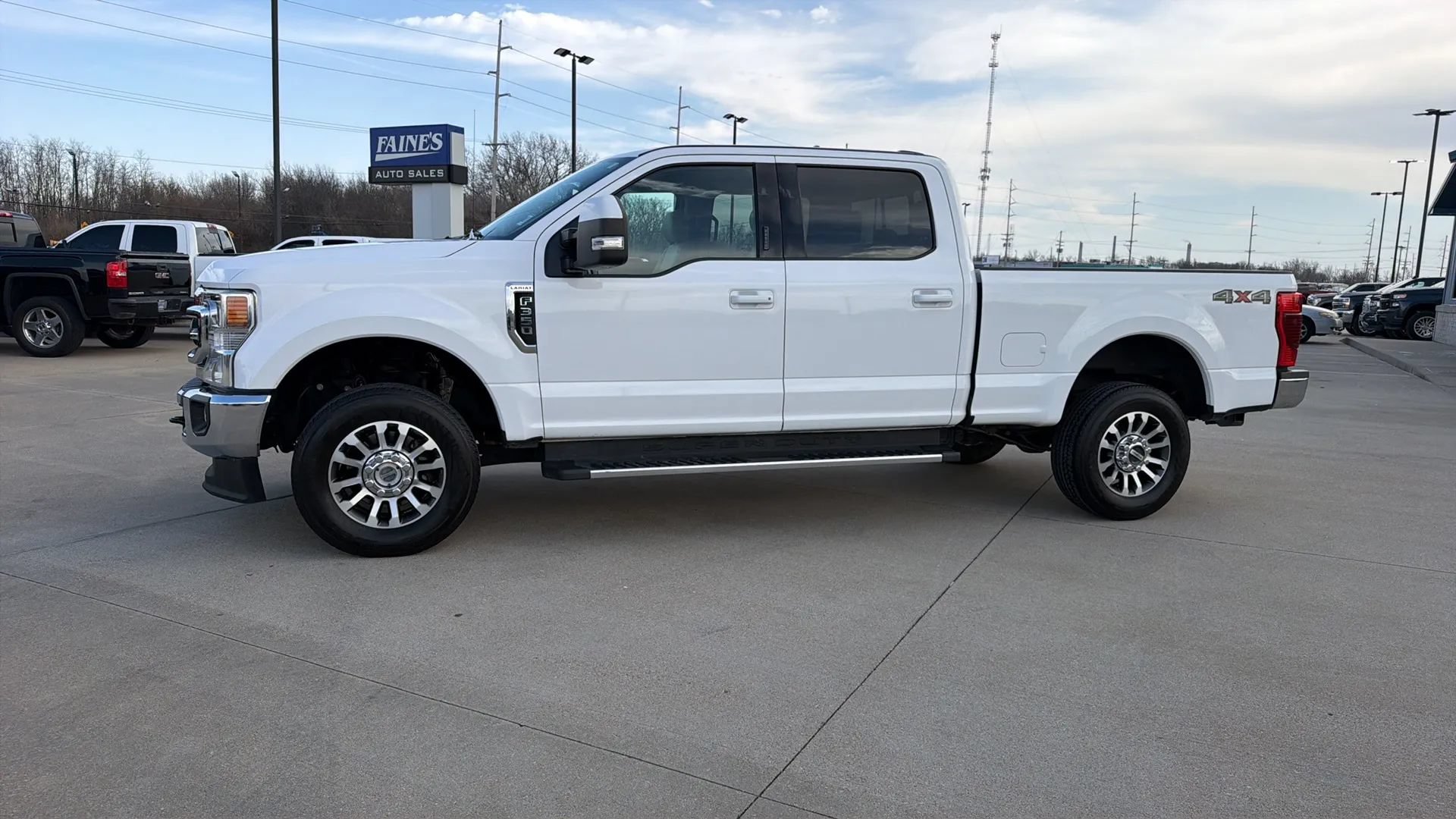 Used 2020 Ford F350 Lariat w/ Lariat Value Package AWD/4WD image 8