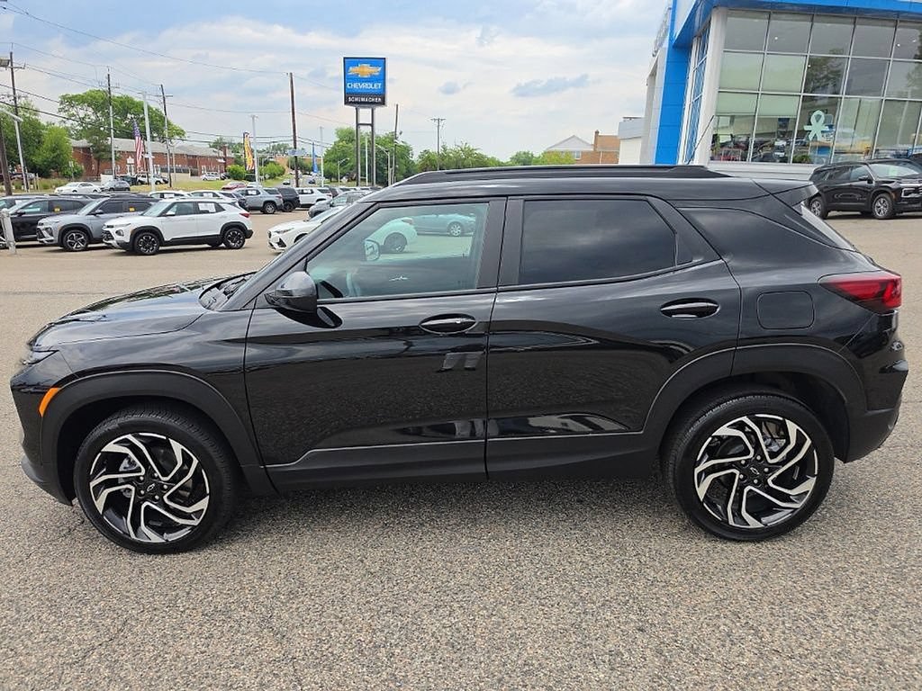 Used 2024 Chevrolet TrailBlazer RS w/ Convenience Package AWD/4WD image 6