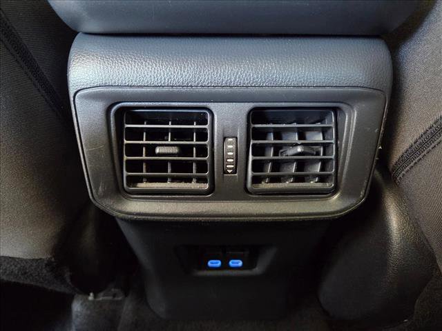 Used 2022 Toyota RAV4 XLE image 16