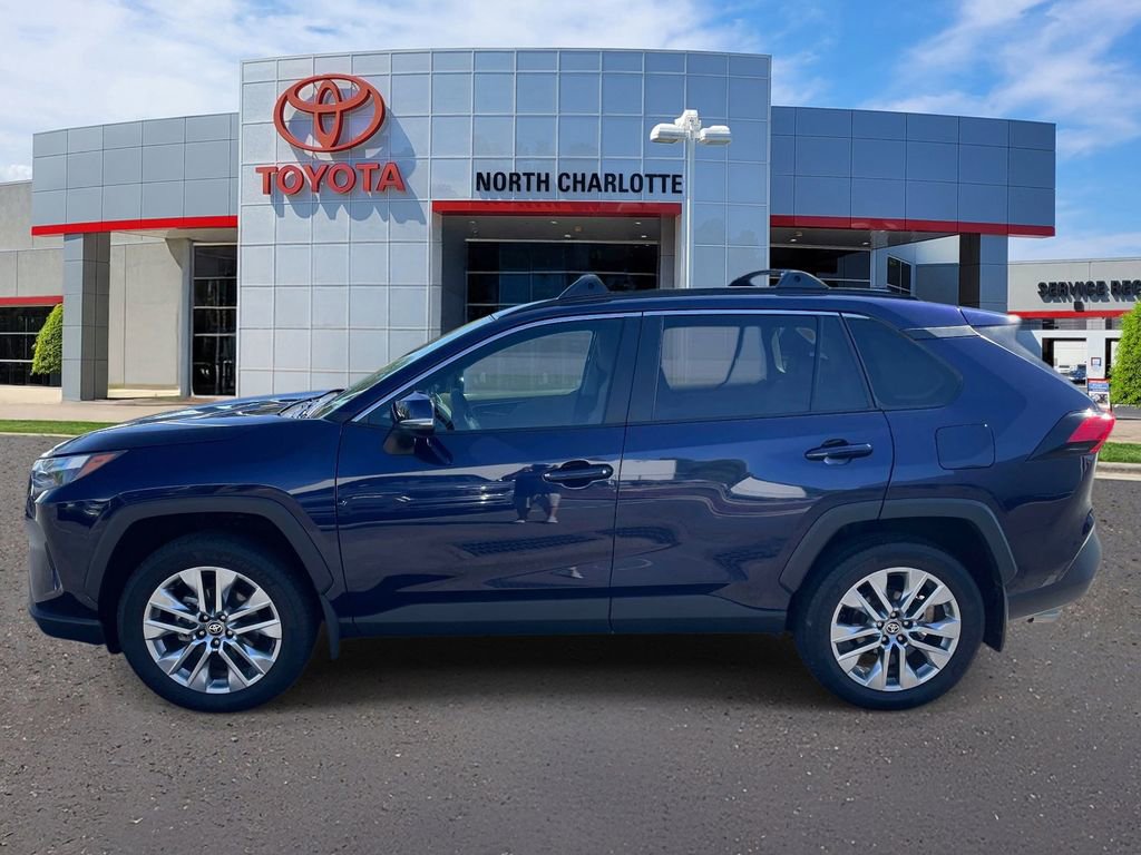 Used 2025 Toyota RAV4 XLE Premium FWD image 7