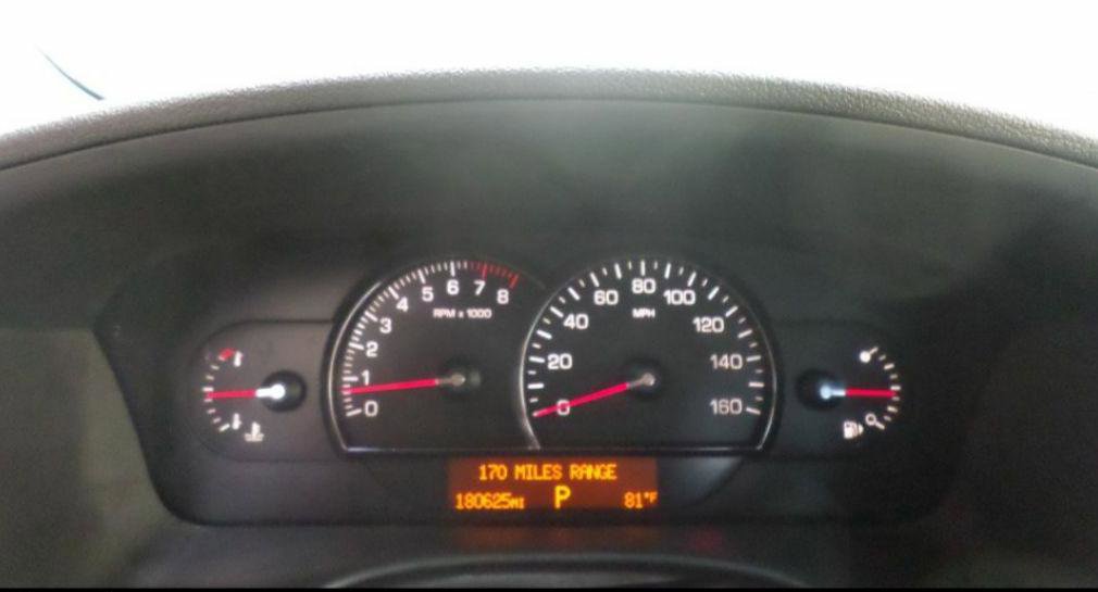 Used 2005 Cadillac STS w/ Preferred Equipment Group RWD image 27