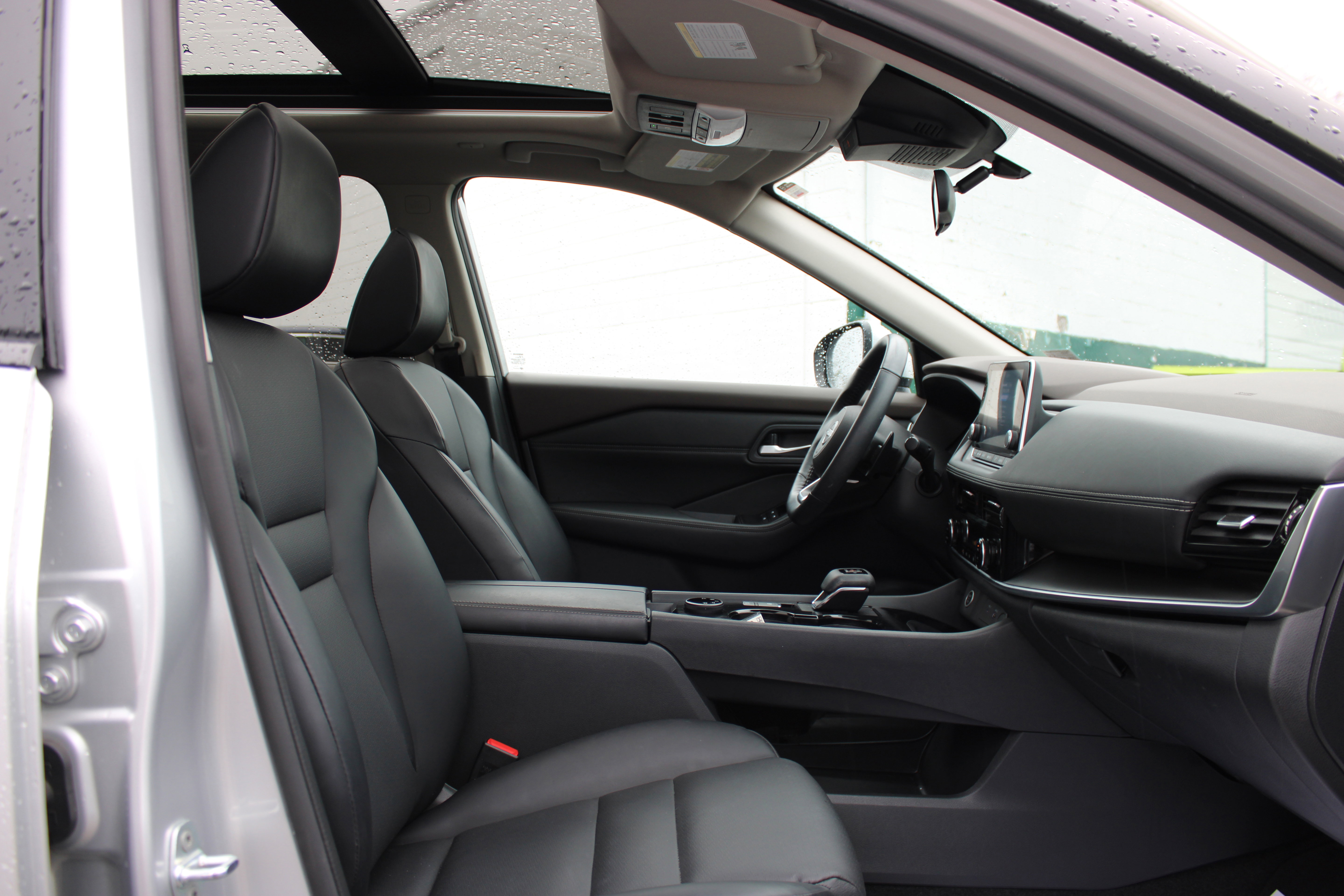 Certified 2023 Nissan Rogue SV w/ SV Premium Package AWD/4WD image 13