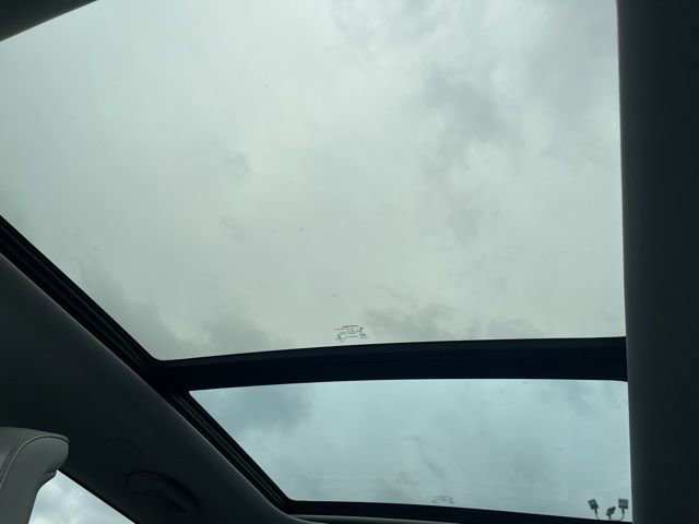 Used 2022 Jeep Grand Cherokee Overland w/ Luxury Tech Group IV image 20