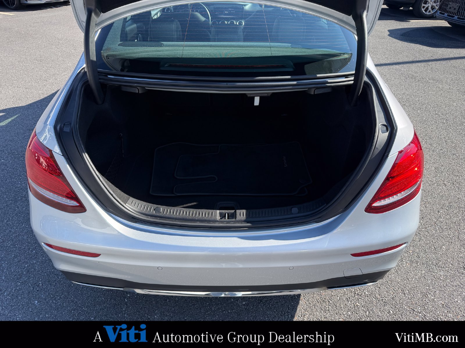 Used 2019 Mercedes-Benz E 450 4MATIC Sedan image 24