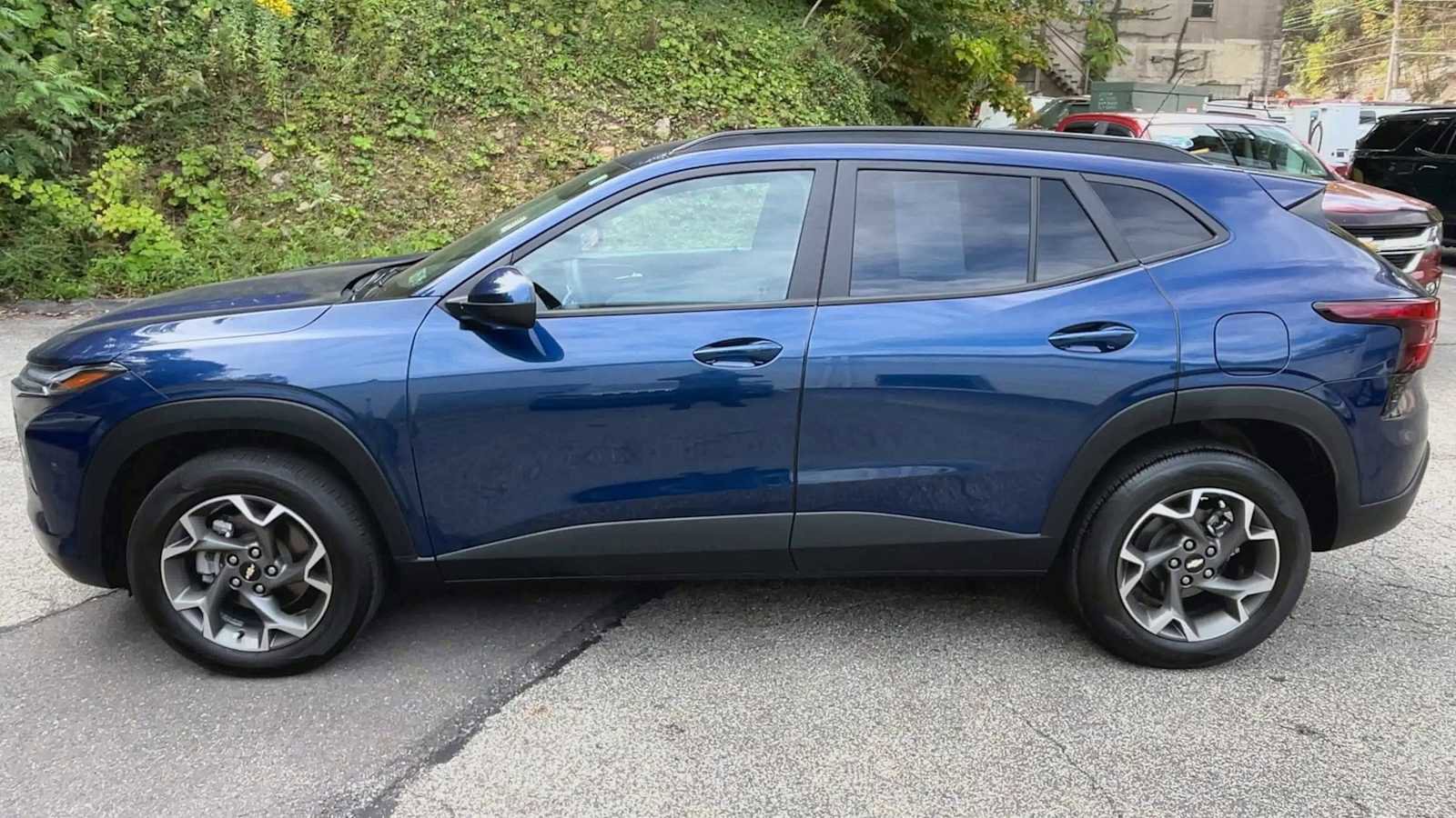 Certified 2024 Chevrolet Trax LT image 5