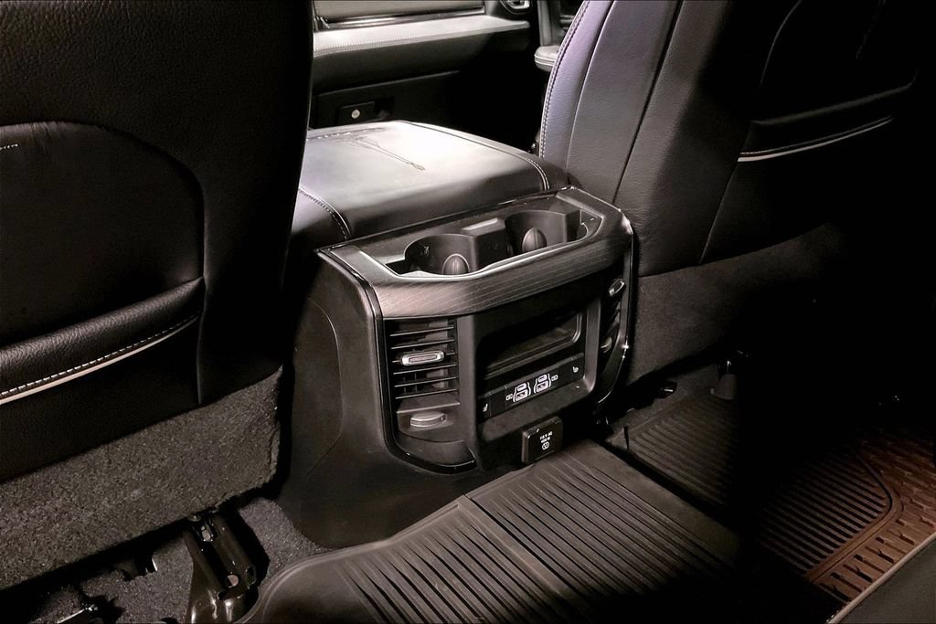 Used 2024 RAM 2500 Limited AWD/4WD image 30