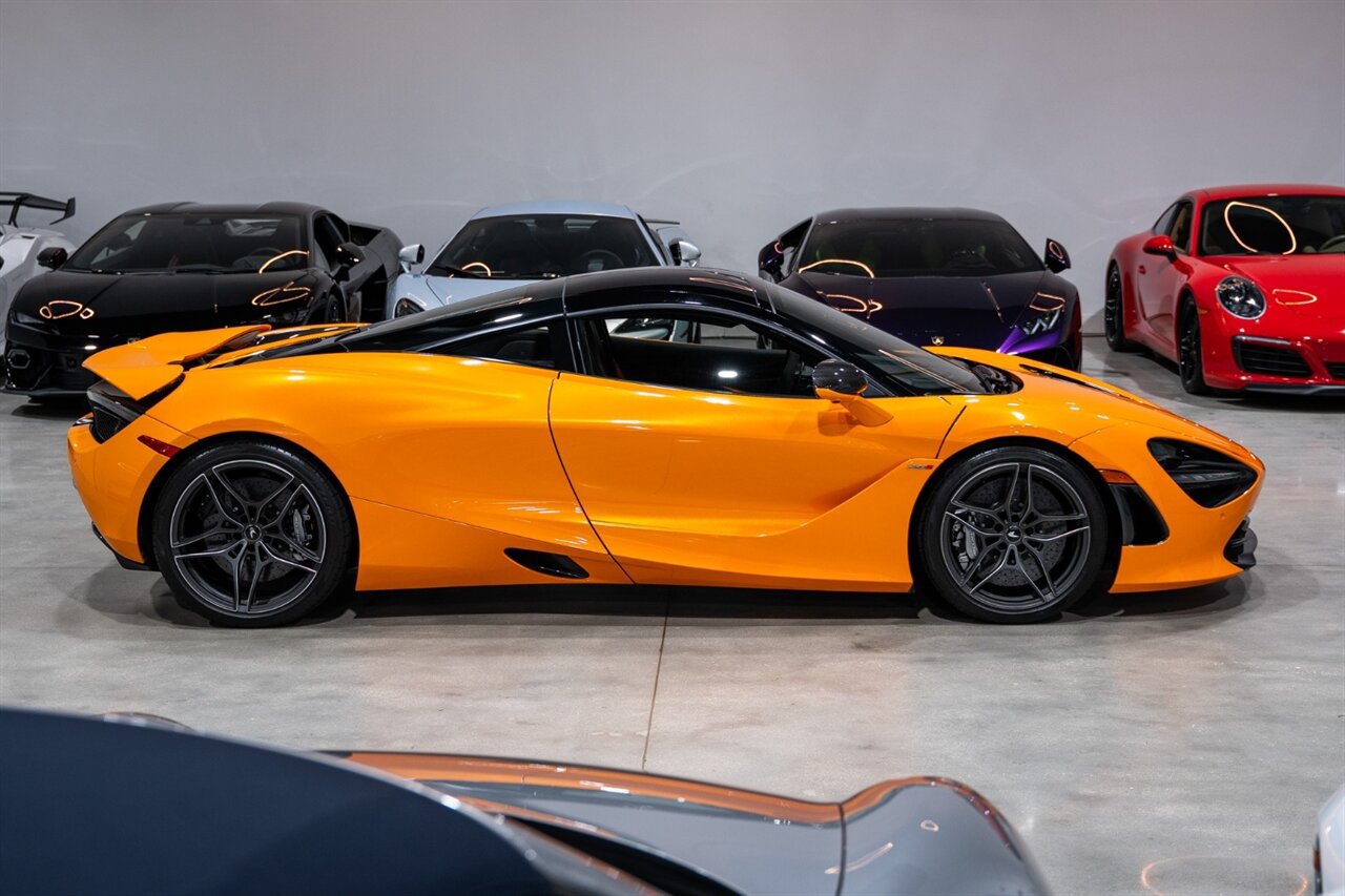 Used 2019 McLaren 720S Performance RWD image 7