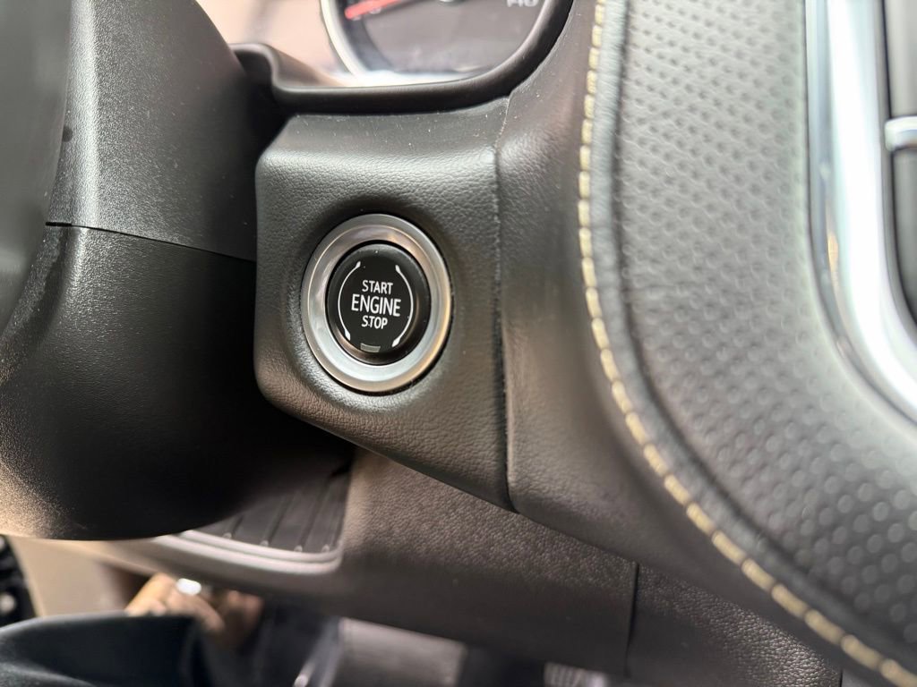 Used 2021 Chevrolet Tahoe Premier image 32