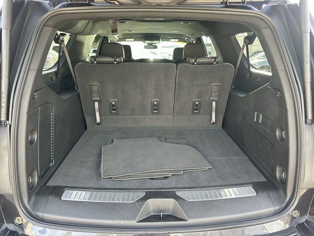 Used 2025 Chevrolet Suburban RST image 25