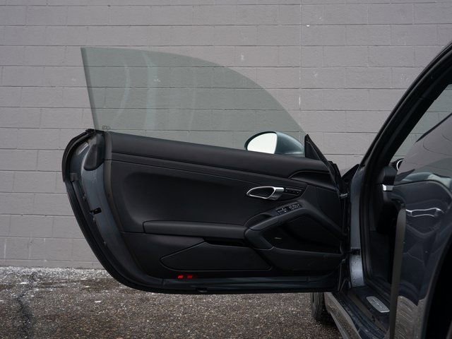 New 2025 Porsche 718 Cayman image 17