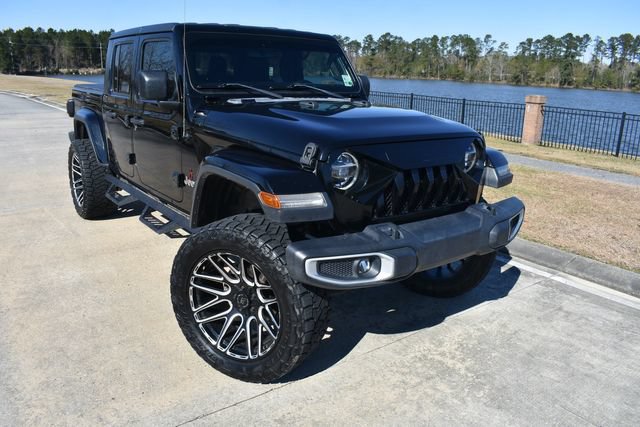 Used 2020 Jeep Gladiator Overland AWD/4WD image 2