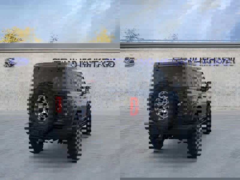 New 2025 Ford Bronco Badlands image 8